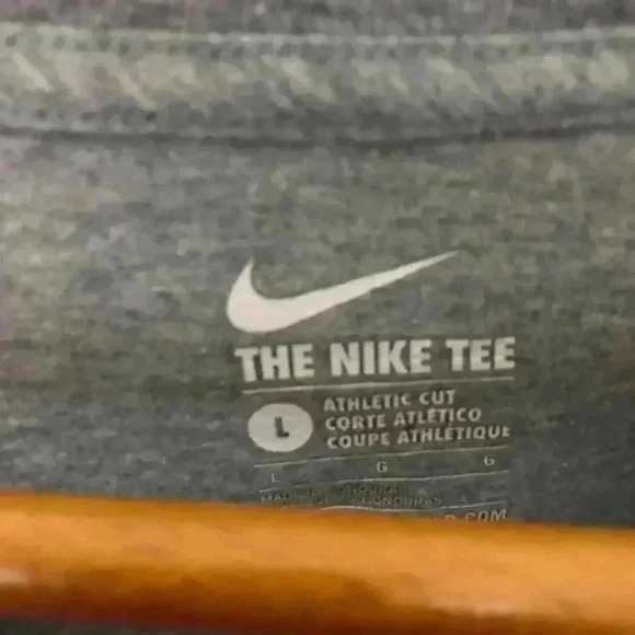 Nike Women Athletic Cut Gray L Multi-Color T-Shirt - Picture 4 of 5